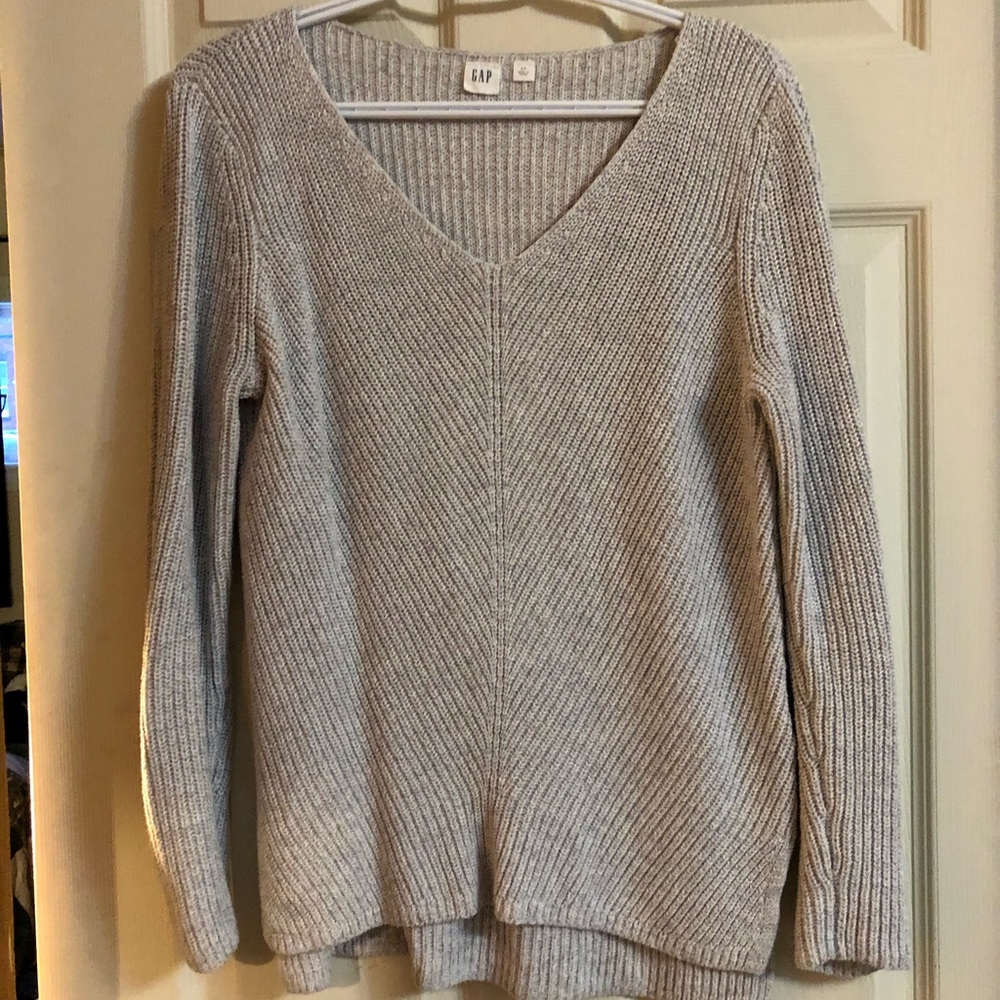 Gap knit sweater